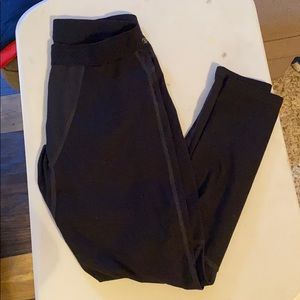 Old Navy Active compression